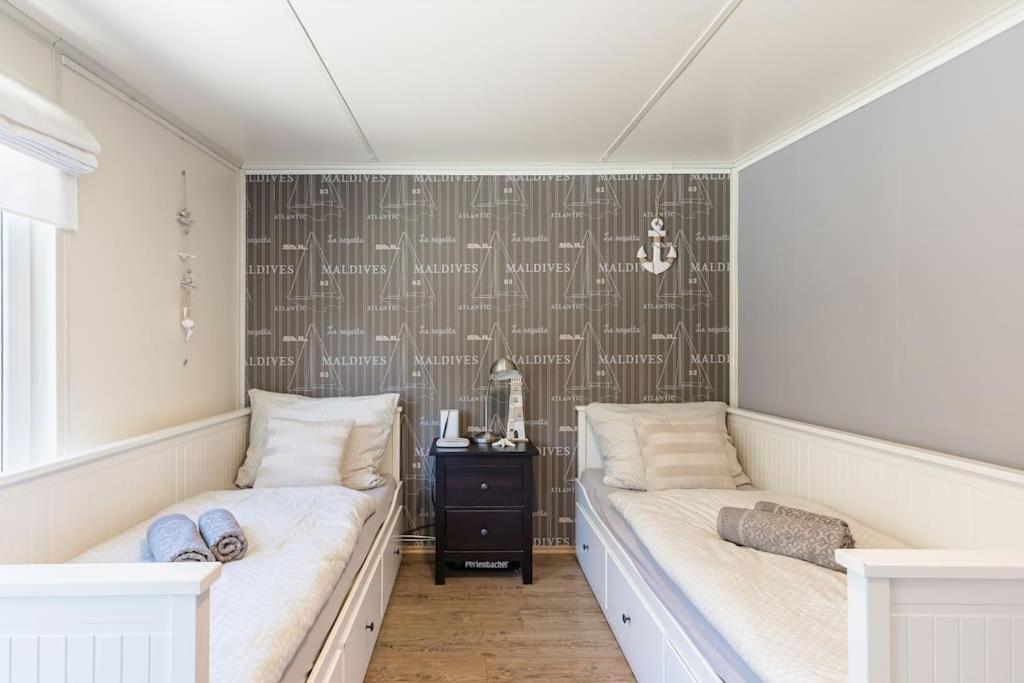 Ocarujuci Houseboat Na Dunaji Bratislava Dış mekan fotoğraf